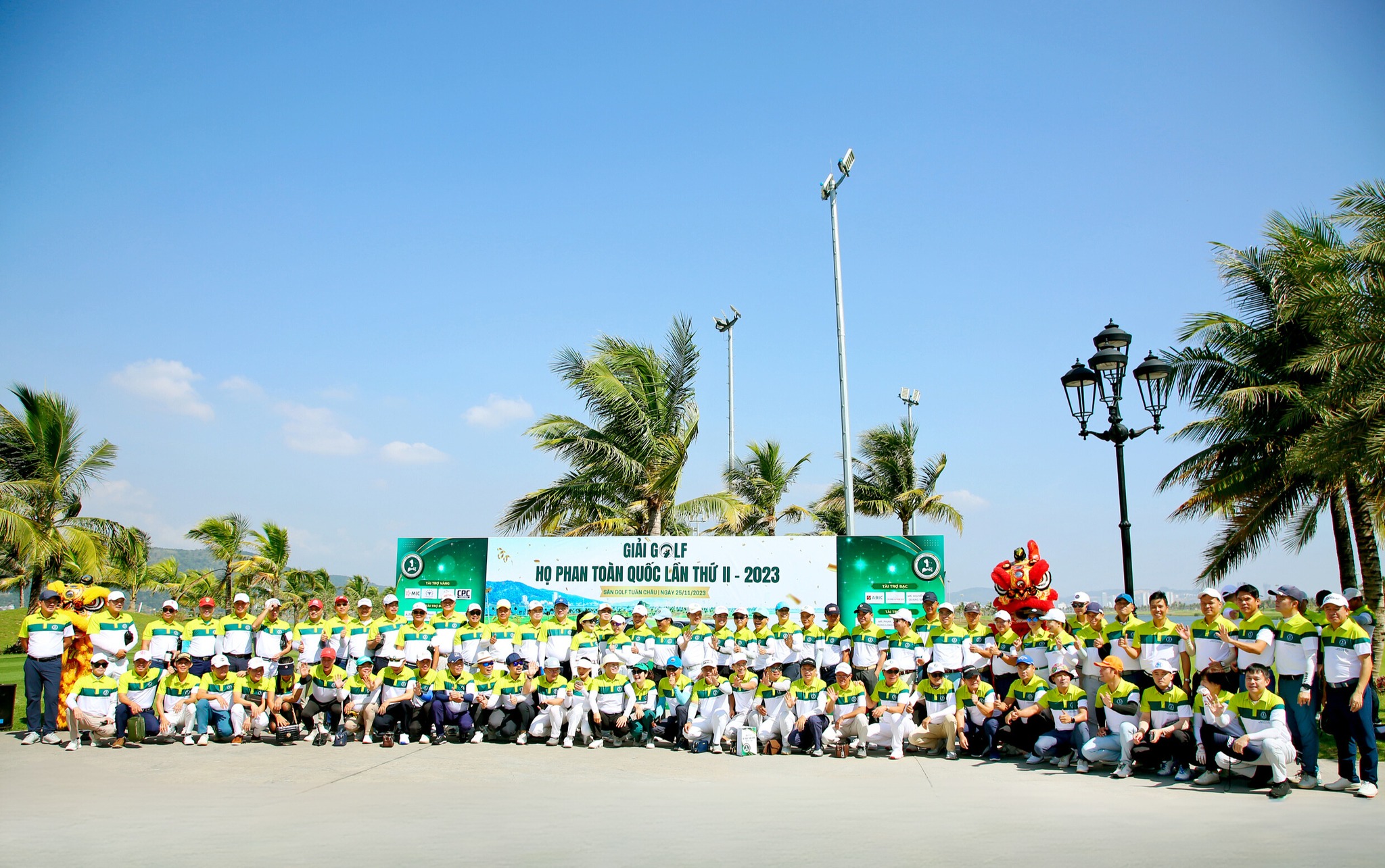 CLB Golf Họ Phan miền Bắc tổ chức thành công Giải Golf Họ Phan Toàn Quốc lần thứ II tại sân golf Tuần Châu.